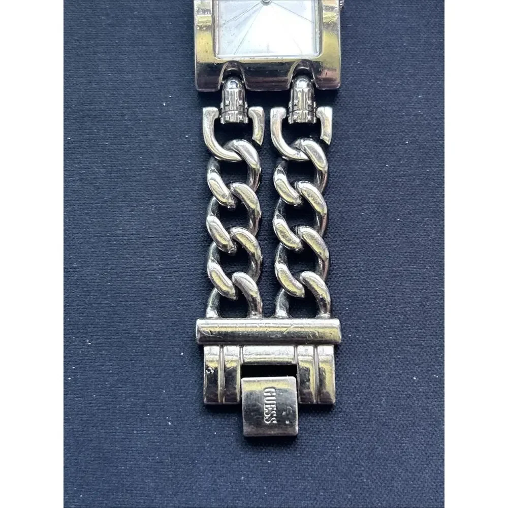 Guess Silver Tone Women’s Quartz Watch